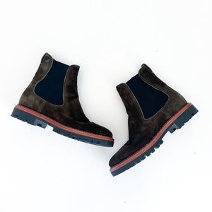 Vince Carmine Chelsea Pull-on Bootie Ankle Boots Suede Olive Green